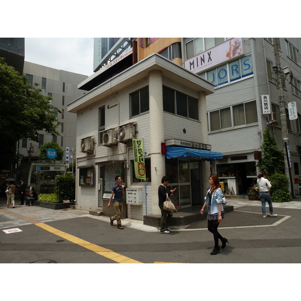 Picture Japan Tokyo Omotesando 2010-06 59 - Tours Omotesando