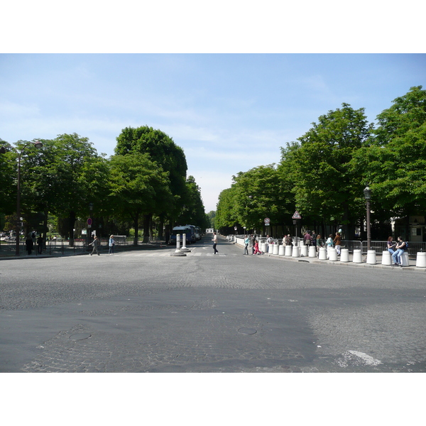 Picture France Paris La Concorde 2007-05 128 - Center La Concorde