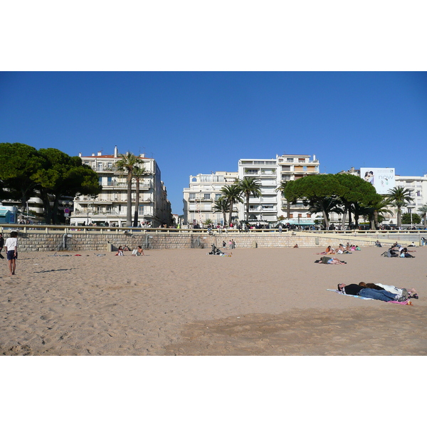 Picture France Cannes Croisette 2007-10 56 - Tour Croisette