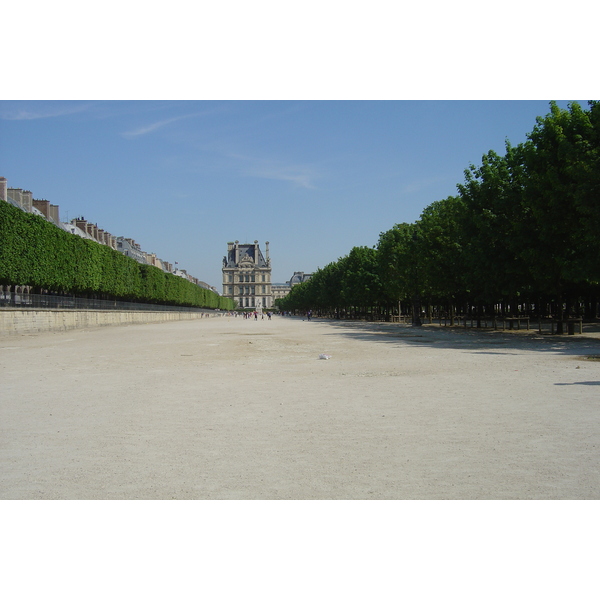 Picture France Paris Garden of Tuileries 2007-05 60 - Discovery Garden of Tuileries