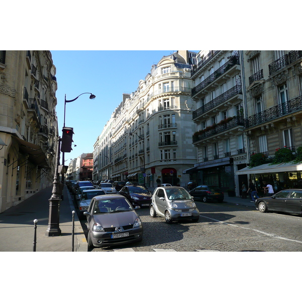 Picture France Paris Avenue de Friedland 2007-09 57 - History Avenue de Friedland