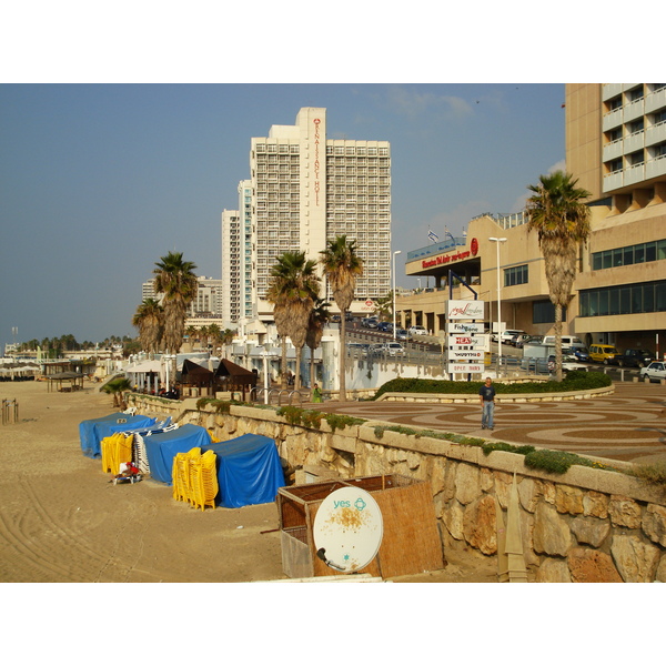 Picture Israel Tel Aviv Tel Aviv Sea Shore 2006-12 197 - History Tel Aviv Sea Shore