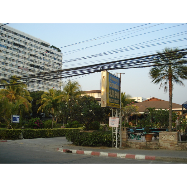 Picture Thailand Jomtien Jomtien Sainueng 2008-01 19 - History Jomtien Sainueng