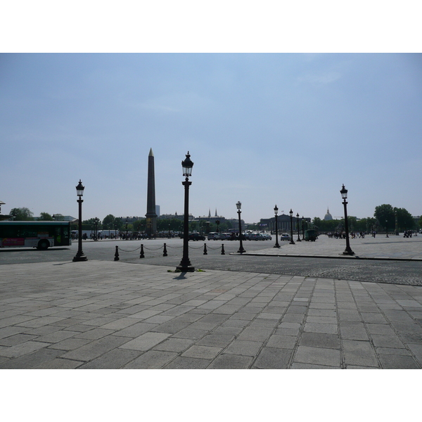 Picture France Paris La Concorde 2007-05 35 - Around La Concorde