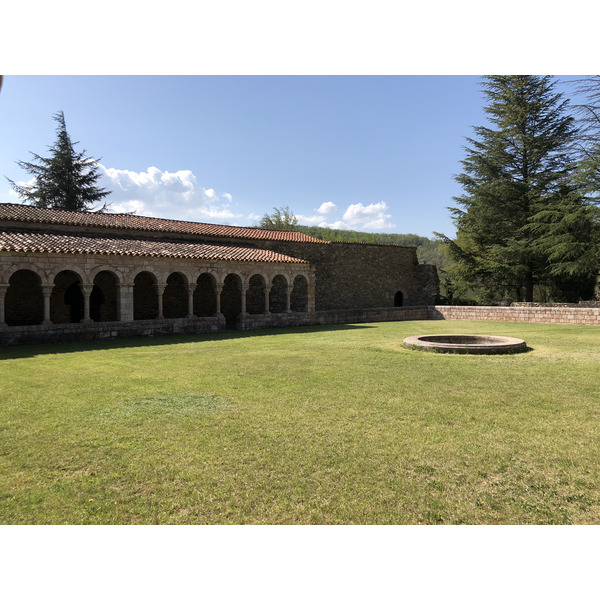 Picture France Abbaye Saint-Michel de Cuxa 2018-04 81 - Recreation Abbaye Saint-Michel de Cuxa