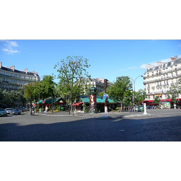 Picture France Paris Place des Ternes 2007-05 20 - Center Place des Ternes