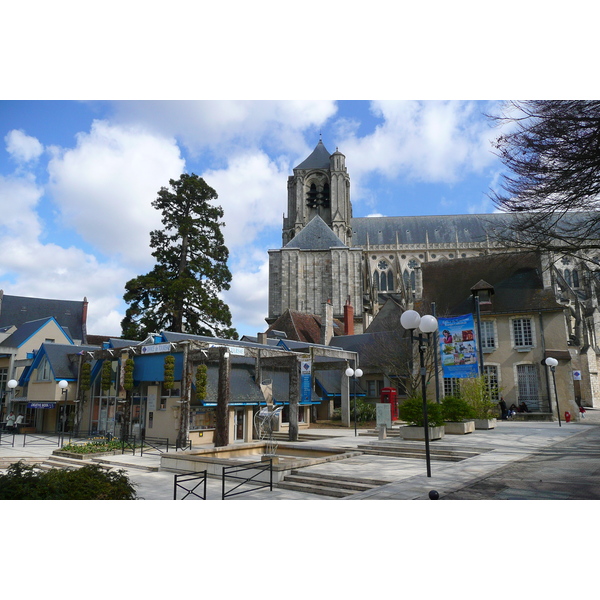 Picture France Bourges 2008-04 135 - Journey Bourges