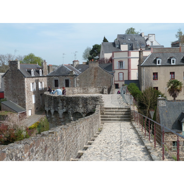 Picture France Dinan Dinan city walls 2010-04 44 - Recreation Dinan city walls