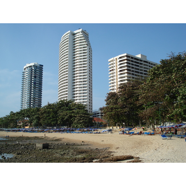 Picture Thailand Pattaya Golden Horn 2007-02 44 - Center Golden Horn