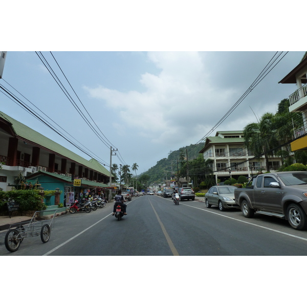 Picture Thailand Ko Chang Island road 2011-02 19 - Around Island road