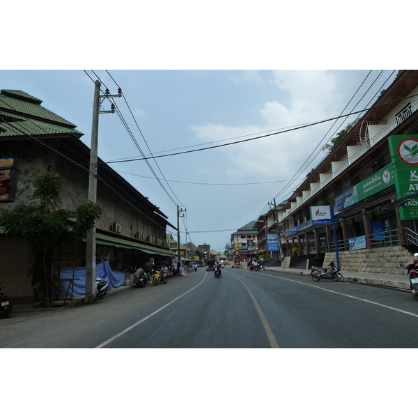 Picture Thailand Ko Chang Island road 2011-02 0 - Recreation Island road