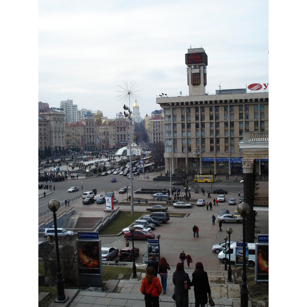 Picture Ukraine Kiev Kreschatyk Street 2007-03 2 - Tours Kreschatyk Street