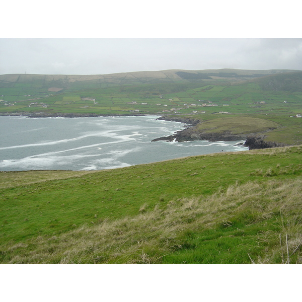 Picture Ireland Kerry Ballinskelligs 2004-05 21 - Center Ballinskelligs