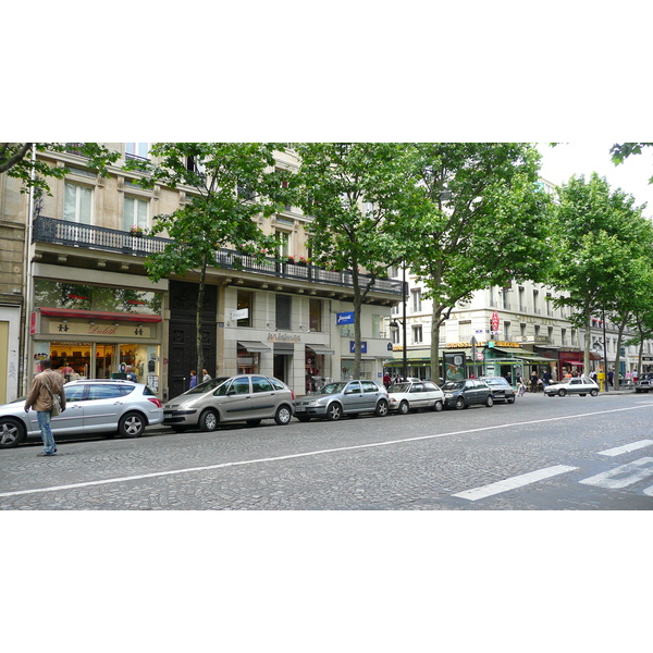 Picture France Paris 8th Arrondissement Rue Tronchet 2007-05 23 - Journey Rue Tronchet