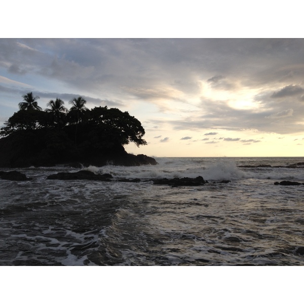 Picture Costa Rica Dominical 2015-03 149 - Center Dominical