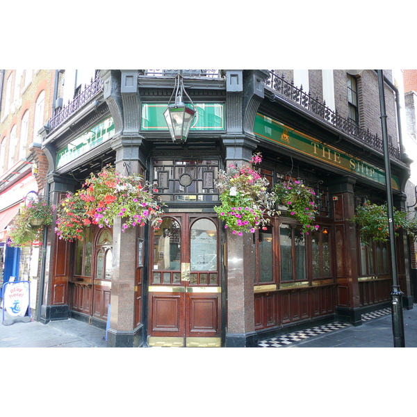 Picture United Kingdom London Wardour Street 2007-09 10 - Tour Wardour Street