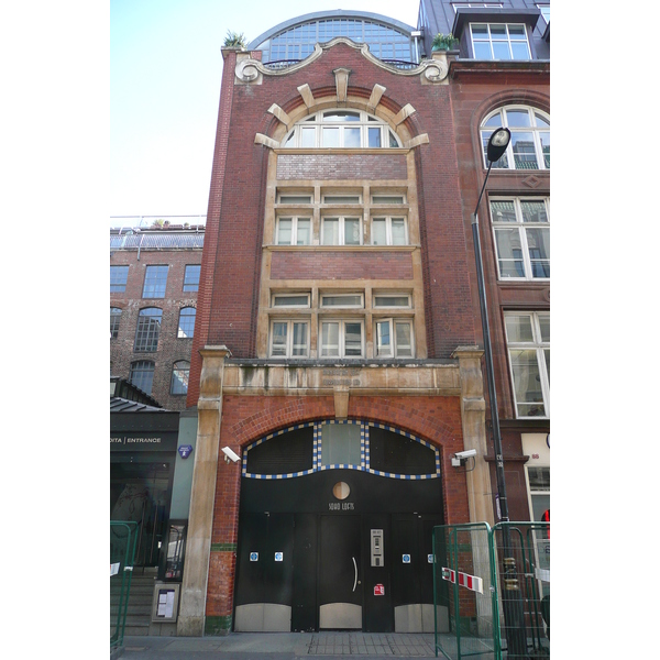 Picture United Kingdom London Wardour Street 2007-09 25 - Around Wardour Street