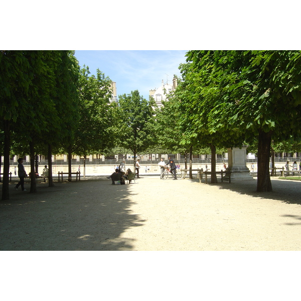 Picture France Paris Garden of Tuileries 2007-05 366 - History Garden of Tuileries