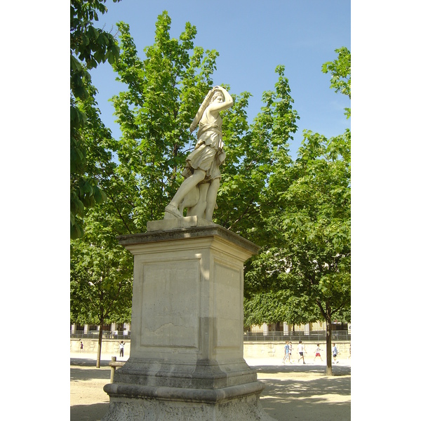 Picture France Paris Garden of Tuileries 2007-05 373 - Tour Garden of Tuileries