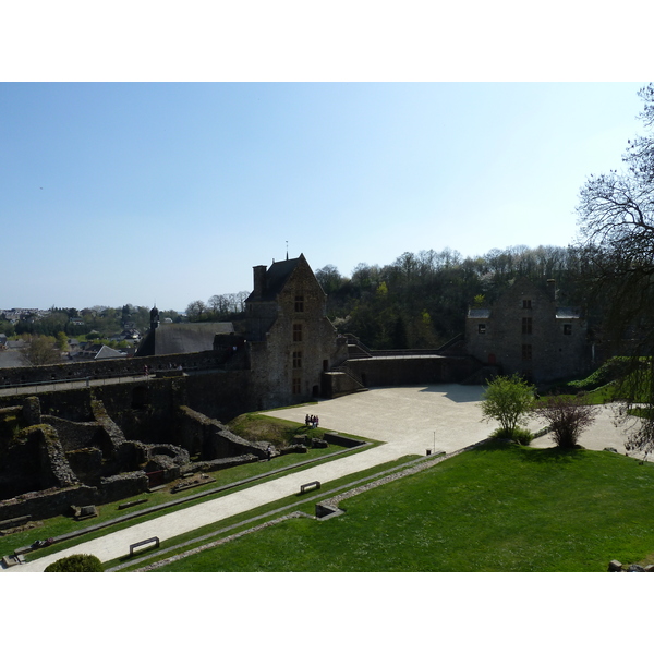 Picture France Fougeres 2010-04 24 - Journey Fougeres