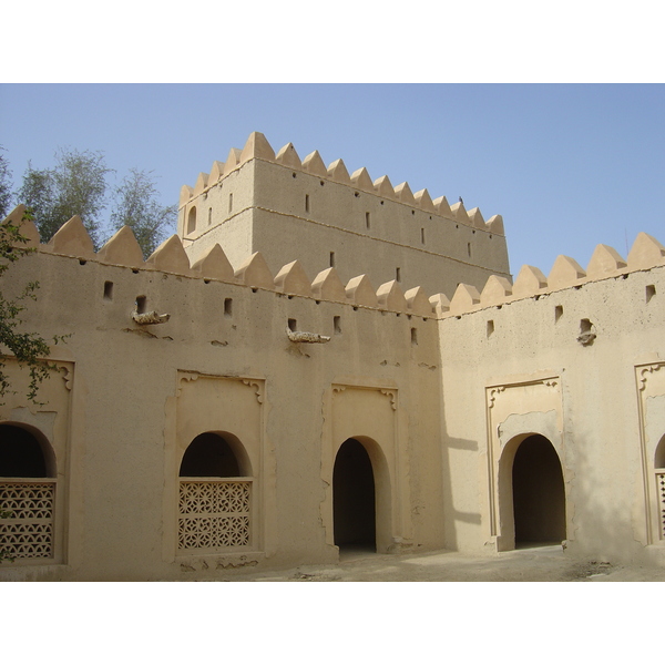 Picture United Arab Emirates Al Ain Jahli Fort 2005-03 25 - Tour Jahli Fort