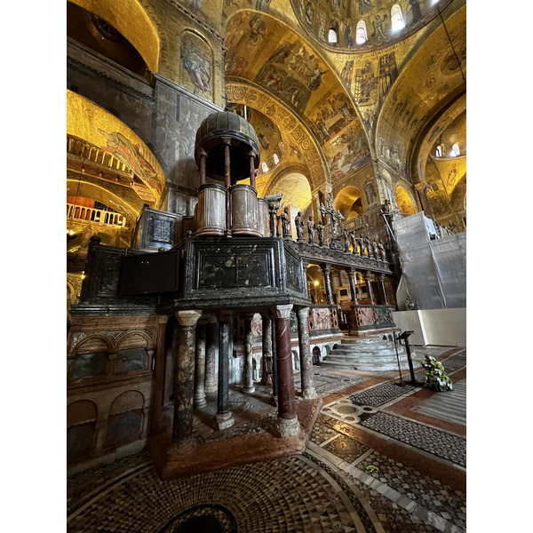 Picture Italy Venice Saint Mark's Basilica 2022-05 252 - Around Saint Mark's Basilica