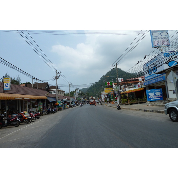 Picture Thailand Ko Chang Island road 2011-02 3 - History Island road