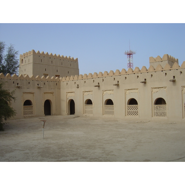 Picture United Arab Emirates Al Ain Jahli Fort 2005-03 9 - Around Jahli Fort