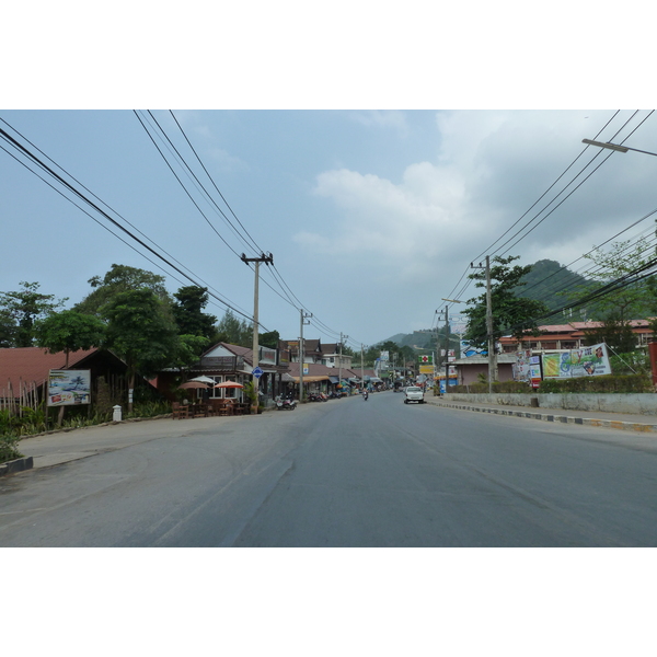 Picture Thailand Ko Chang Island road 2011-02 11 - History Island road