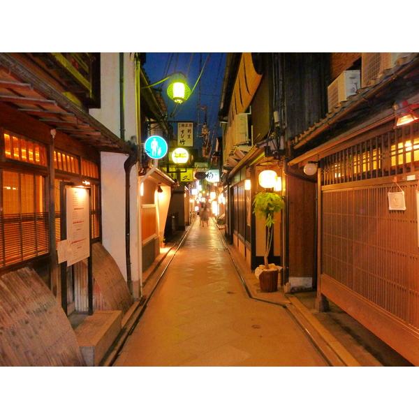 Picture Japan Kyoto Pontocho 2010-06 9 - Center Pontocho