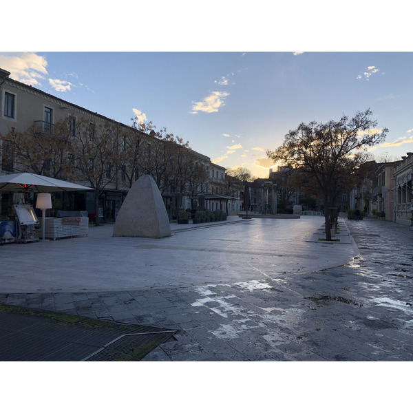 Picture France Nimes 2018-02 32 - Tours Nimes