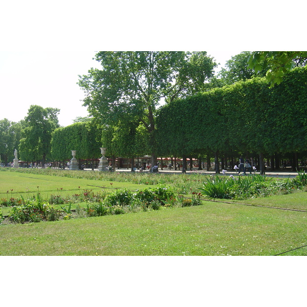 Picture France Paris Garden of Tuileries 2007-05 324 - Tour Garden of Tuileries