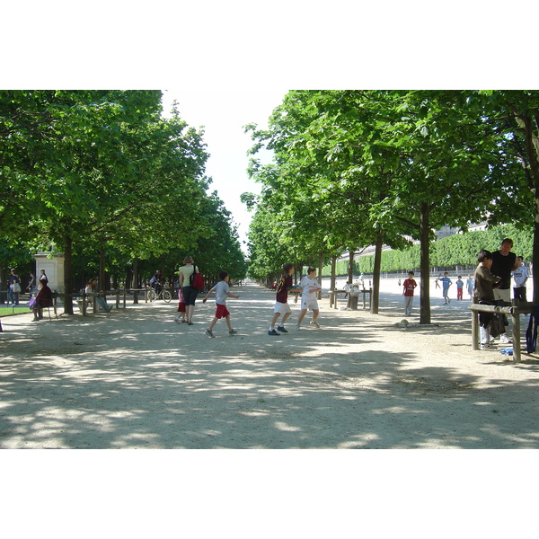 Picture France Paris Garden of Tuileries 2007-05 50 - Recreation Garden of Tuileries