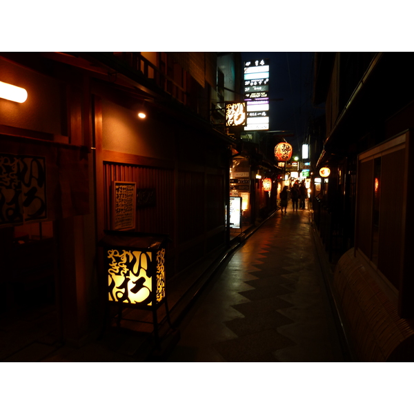 Picture Japan Kyoto Pontocho 2010-06 13 - Center Pontocho