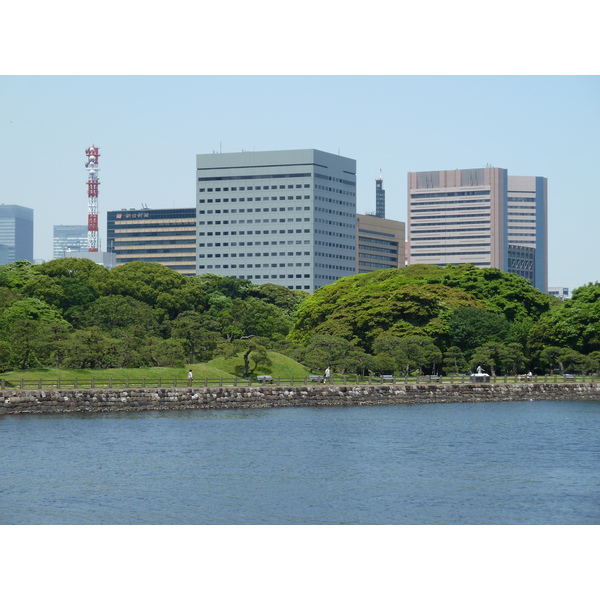 Picture Japan Tokyo Shiodome 2010-06 18 - Discovery Shiodome