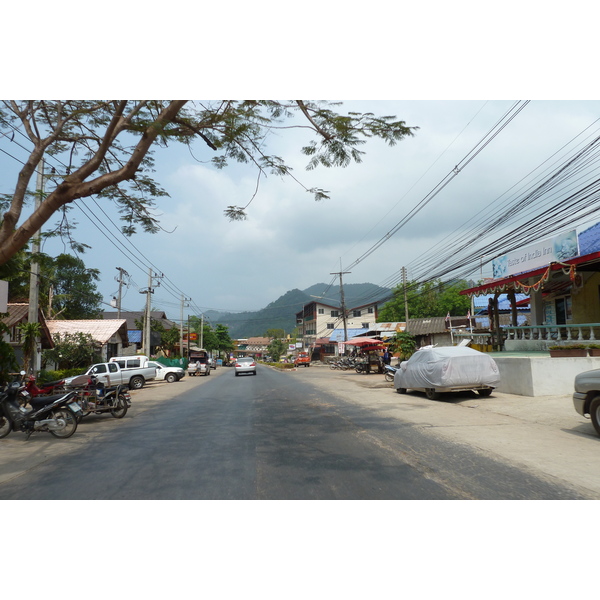 Picture Thailand Ko Chang Island road 2011-02 69 - Tour Island road