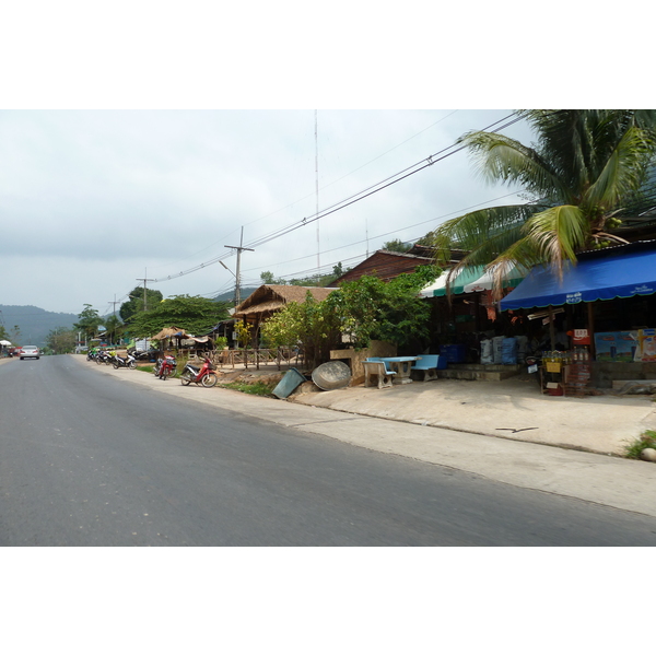 Picture Thailand Ko Chang Island road 2011-02 71 - Around Island road