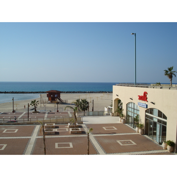 Picture Israel Haifa Carmel Beach 2006-12 12 - History Carmel Beach