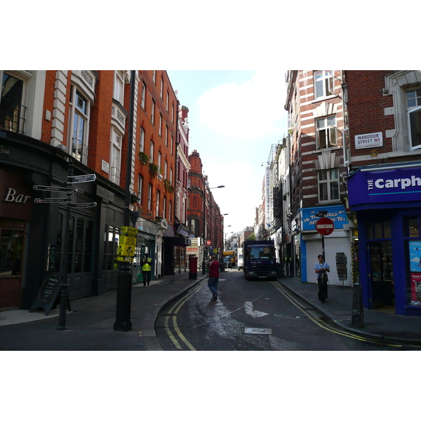 Picture United Kingdom London Wardour Street 2007-09 19 - Center Wardour Street