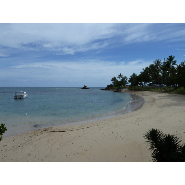 Picture New Caledonia Noumea Anse Vata 2010-05 3 - Tours Anse Vata