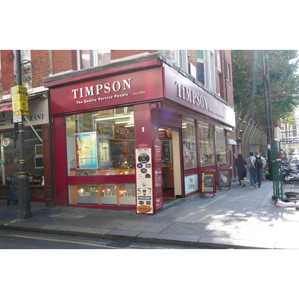 Picture United Kingdom London Wardour Street 2007-09 43 - Tours Wardour Street