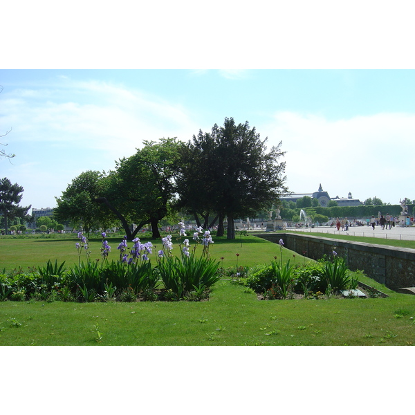 Picture France Paris Garden of Tuileries 2007-05 35 - Around Garden of Tuileries