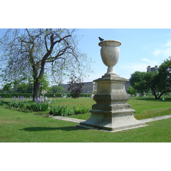 Picture France Paris Garden of Tuileries 2007-05 58 - Tours Garden of Tuileries