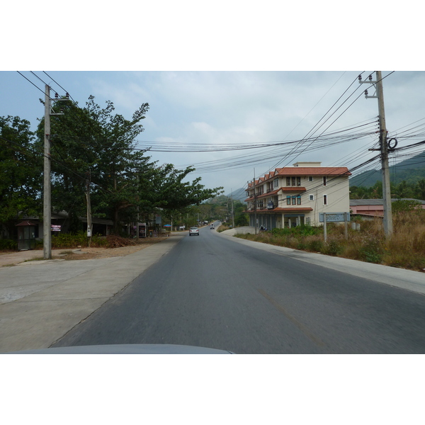 Picture Thailand Ko Chang Island road 2011-02 15 - Journey Island road