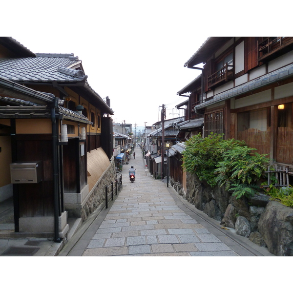 Picture Japan Kyoto Sannenzaka 2010-06 42 - Journey Sannenzaka