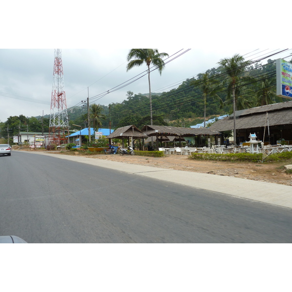 Picture Thailand Ko Chang Island road 2011-02 73 - Recreation Island road