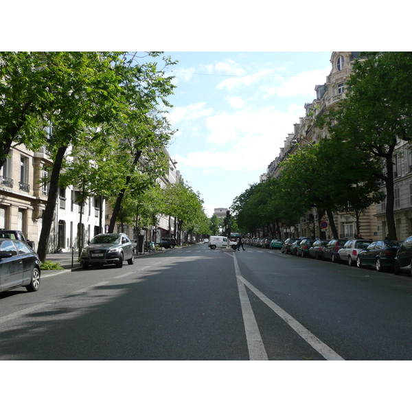 Picture France Paris 17th Arrondissement Avenue de Wagram 2007-05 32 - Center Avenue de Wagram