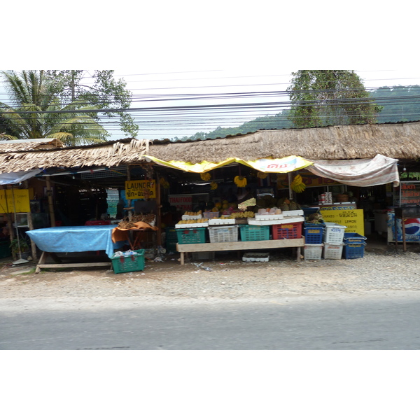 Picture Thailand Ko Chang Island road 2011-02 75 - History Island road