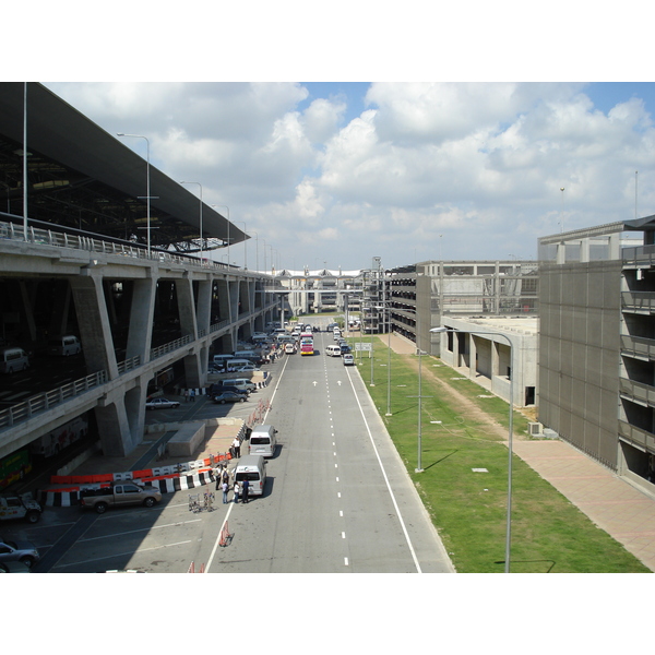 Picture Thailand Bangkok Suvarnabhumi Airport 2007-02 87 - Center Suvarnabhumi Airport