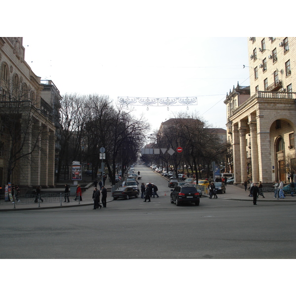 Picture Ukraine Kiev Kreschatyk Street 2007-03 16 - Tour Kreschatyk Street